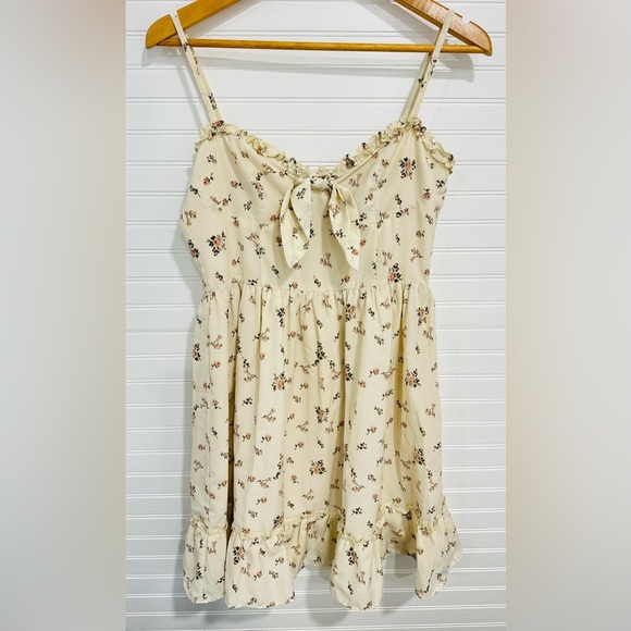 Lulus Romantic Muse Cream Floral Print Tie-Front Ruffled Mini Dress - Small - Picture 5 of 10